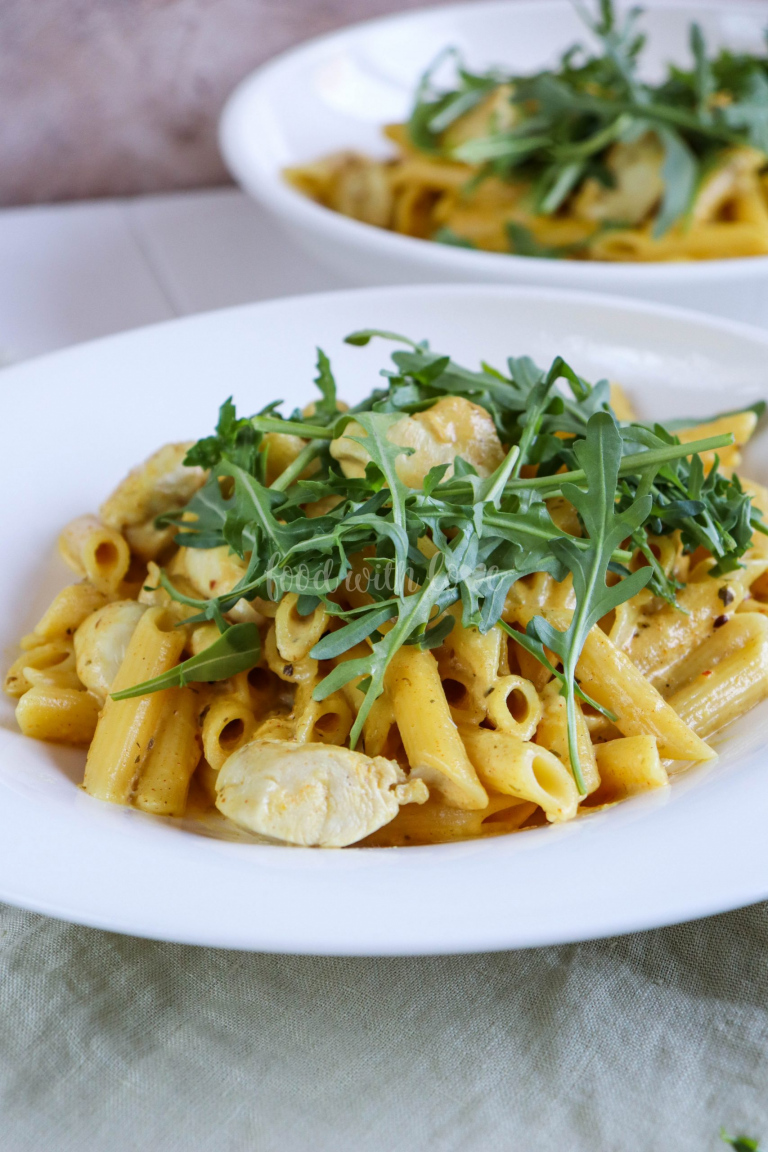 Penne Honey mit Hähnchenbrust und Rucola – Food with Love – Thermomix ...