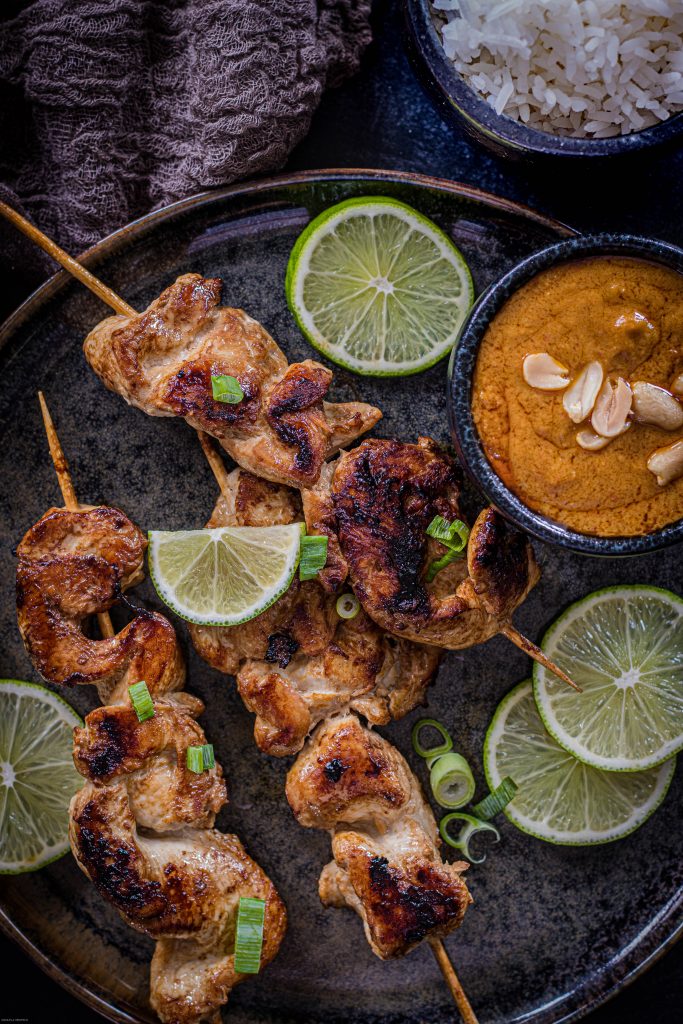 Hähnchen-Saté mit Erdnusssauce | Hähnchen-Satay – Food with Love ...