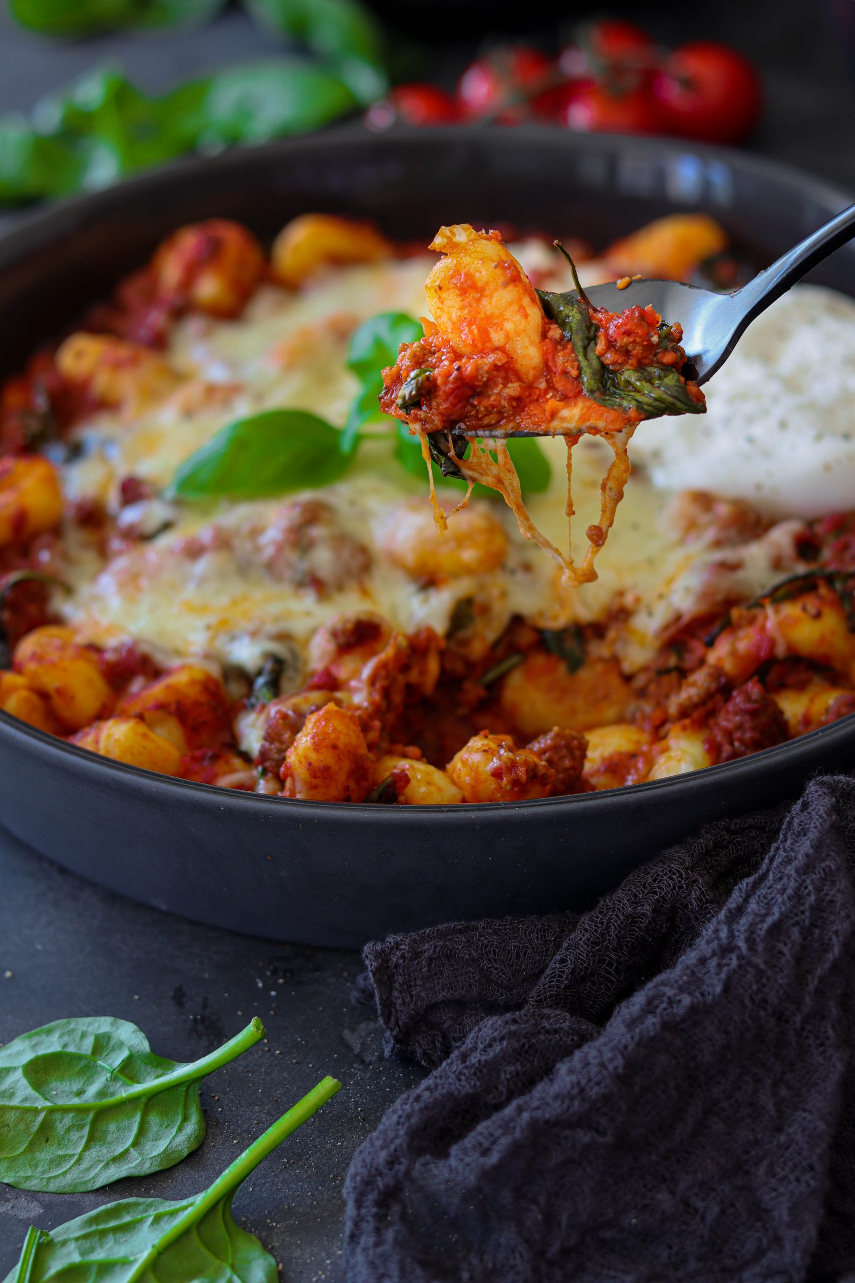 Gnocchi Bolognese Gratin mit Burrata – food with love